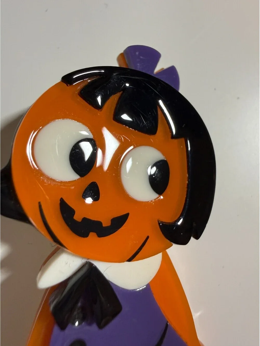 Eerie Eve Brooch SCRATCHED Erstwilder Kitschy Witch Halloween Jack O Lantern Pin